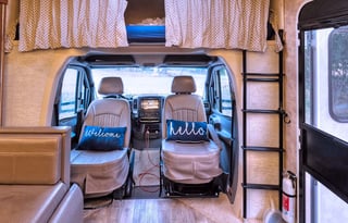 Family Adventure Awaits - Sleeps 4 Pets OK