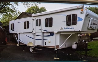 2008 26/19 hardsided popup TrailManor RV, Pets,Yes