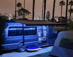 Midwest Automotive Designs Passage MD4 Lounge 170 EXT