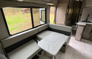 2023 Coachmen RV Freelander 26DS Ford 450