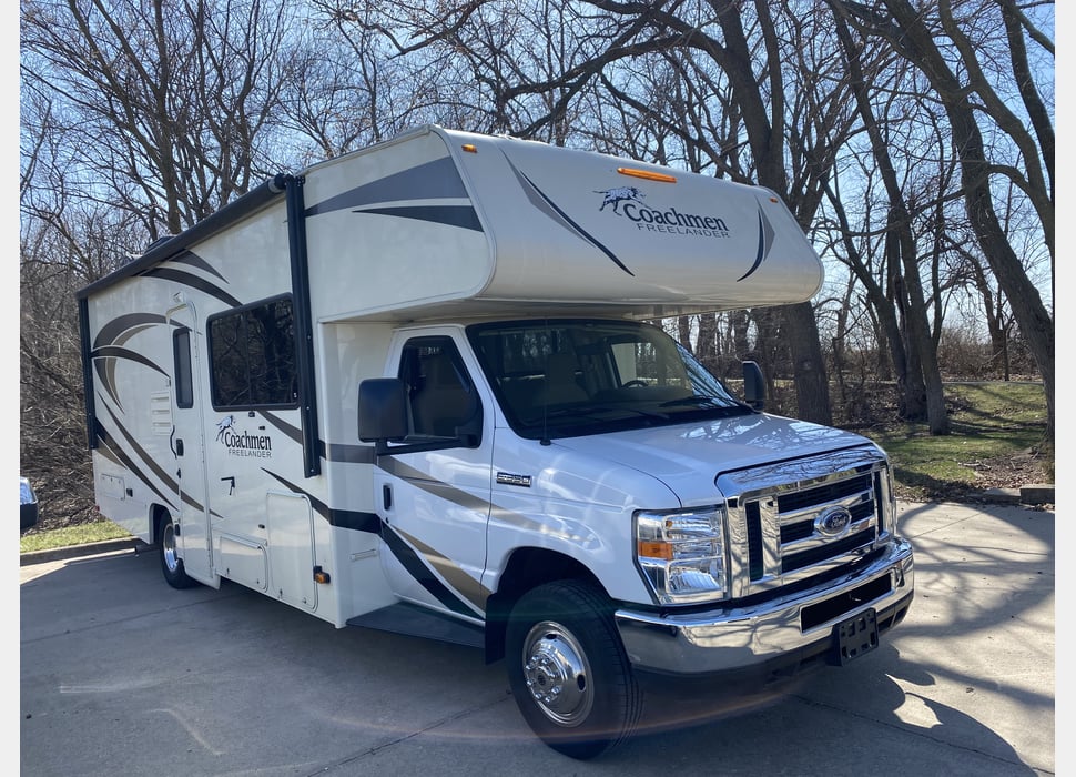 Class C Motor Home rentals in Madison