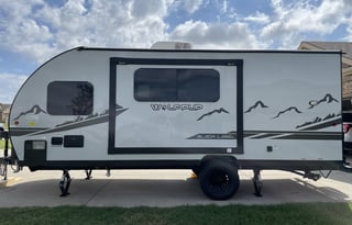 Wolf Pup Family Glamper Camper