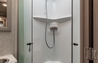 2022 Thor Motor Coach Hurricane 31C