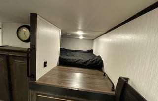 The Heartland Milestone Mid-Bunk 5th Wheel