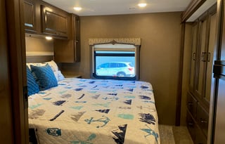 2019 Thor Motor Coach Hurricane 29M