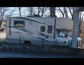 Winnebago Minnie Winnie 22R