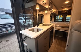 2023 Thor Motor Coach Dazzle 2AB