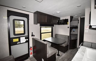 Jeannie's RV Rental