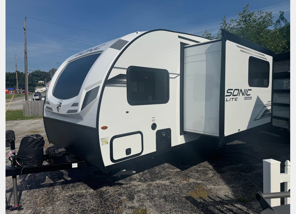 Travel Trailer rentals in MOORESVILLE
