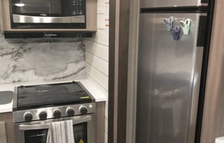 2022 CrossRoads RV Sunset 285ck