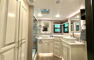 Summit - 2022 Jayco North Point