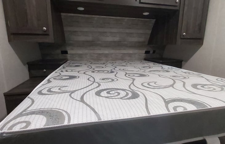 Bed comes equipped with memory foam topper