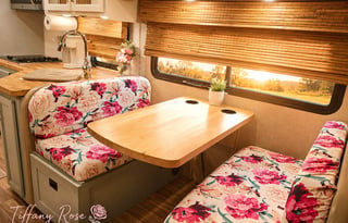 Tiffany Rose | Luxury Family Class C | Sleeps 7
