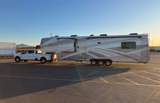 Luxury fifth wheel