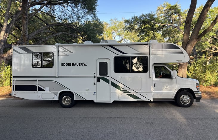 Family Truckster - Sleeps 6