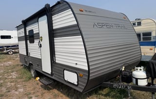 COMFY COZY CAMPER