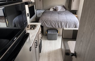 2025 Keystone Hideout - Modern, Cozy & Easy to Tow