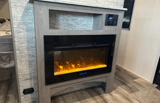 2024 COLEMAN LANTERN 263BH