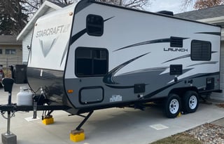 2018 Starcraft Launch Outfitter 7 19BHS