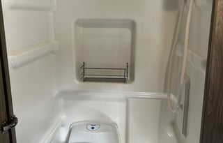 6 Seatbelts - 2023 Winnebago Solis 59P