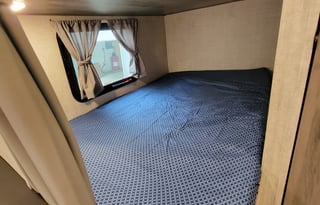 2020 Gulfstream Kingsport with bunk beds