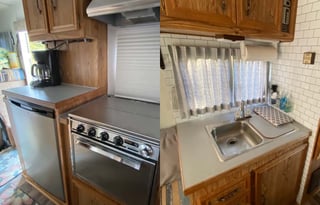 1989 Dolphin Motor Coach National Traveller Std. Model