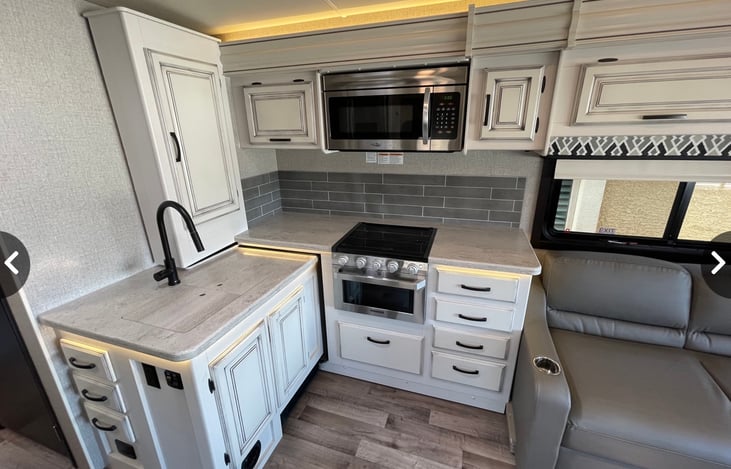 RV - kitchen area (open slide-out)