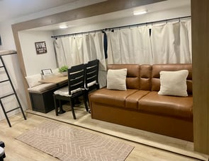 Heartland Pioneer BH261