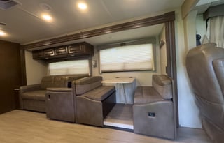 2020 Thor Windsport 35m