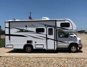 EAST TO WEST Entrada 2200S