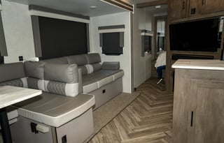 $99/NIGHT 2021 Forest River 26DBUD Sleeps 10