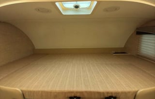 2022 Thor Four Winds LPA2039