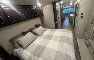 Precept 34G Pride of Ownership!