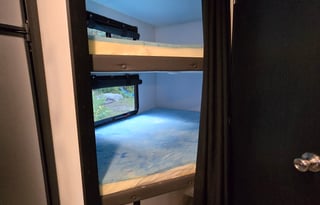 AR's 2022 coachmen freedom express 258bhs