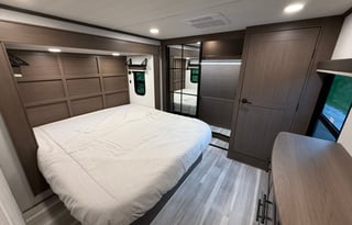 2026 Keystone Cougar Mid Bunk