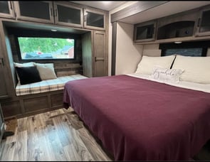 Venture RV SportTrek Touring Edition STT272VRK