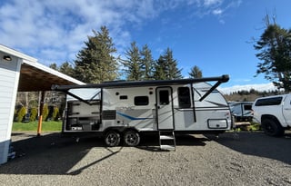 2022 Venture RV Sonic - Family friendly!