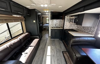 Your Home On Wheels! No Special License Needed!