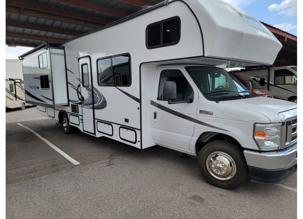 Class C Motor Home rentals in Vail