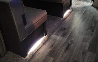 MoJo's 2019 Summerland Sleeps 10