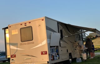 National Park-friendly Class C sleeps 8!