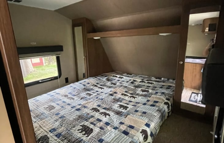 Pillows included but not pictured.