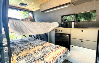 Vista Adventure Vans - Pet Friendly  2020 AWD Transit High Roof