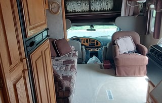 2004 Jayco Greyhawk Class C  RV w/ 2 Slideouts