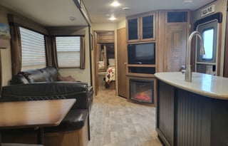 Bionic Gypsy Grand Design Reflection