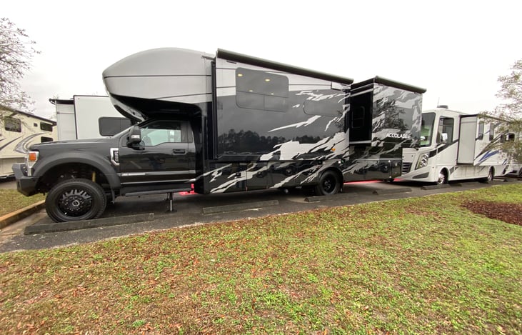 Sleek exterior design paired with a rugged F-550 front makes this motorhome a true standout at any campground.