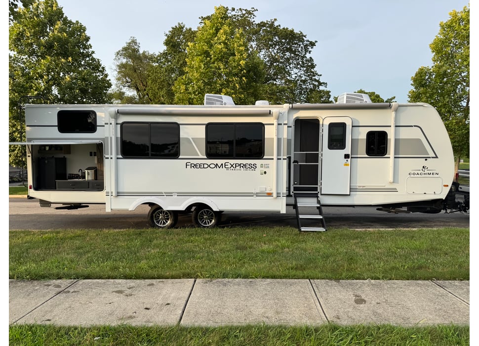 Travel Trailer rentals in Columbus