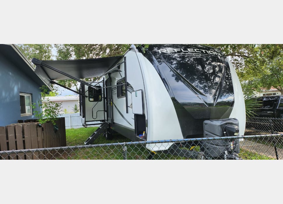 Travel Trailer rentals in Lake Worth