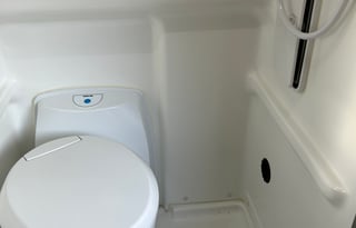 2021 Winnebago Solis 59P