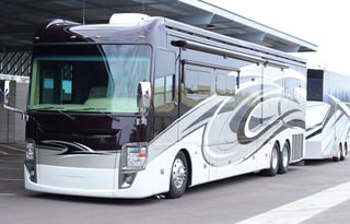 ONE OF THE CLEANEST MOTOR COACHES  OUT THERE